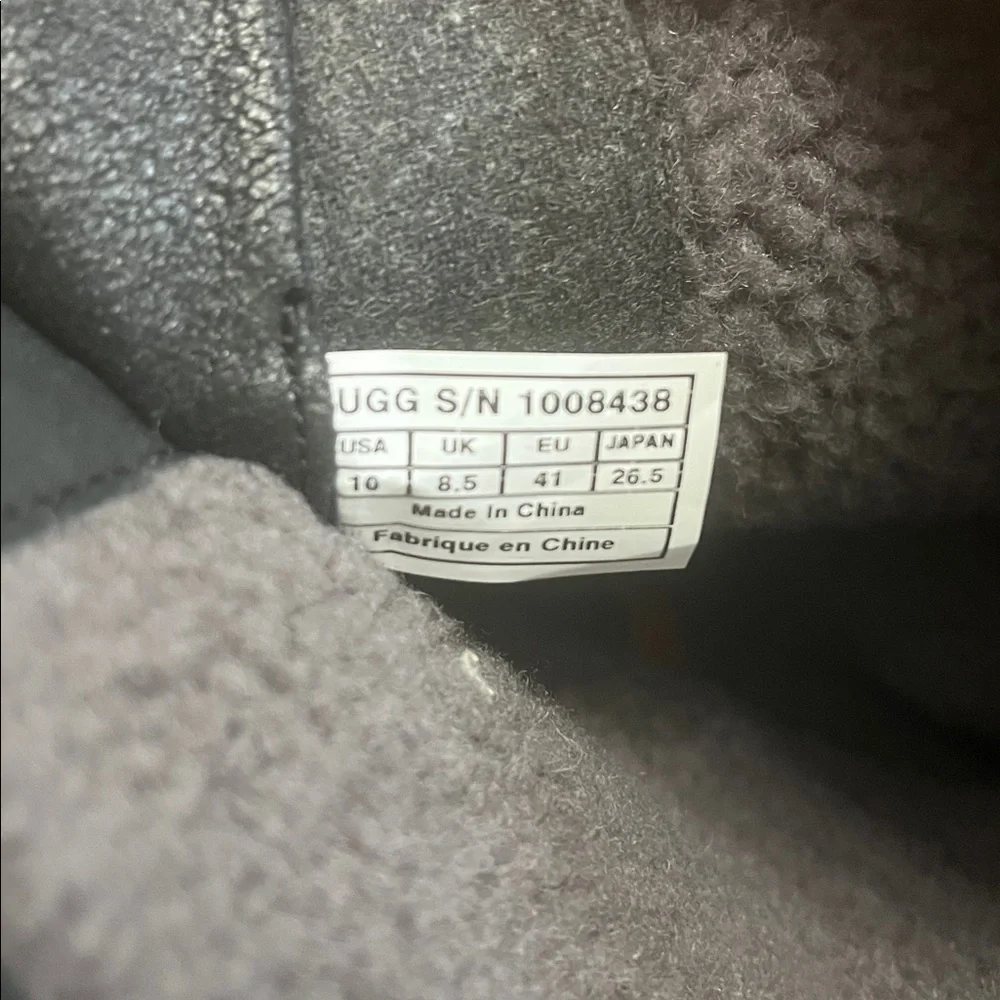 UGG Black Cozy Boots - Picture 7 of 9